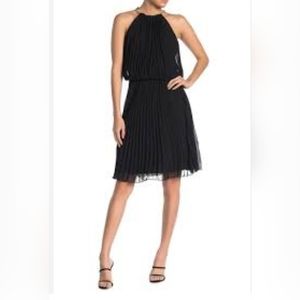 NWT MSK Gold Collar Pleaded Black Sleeveless Cocktail Dress Size 10